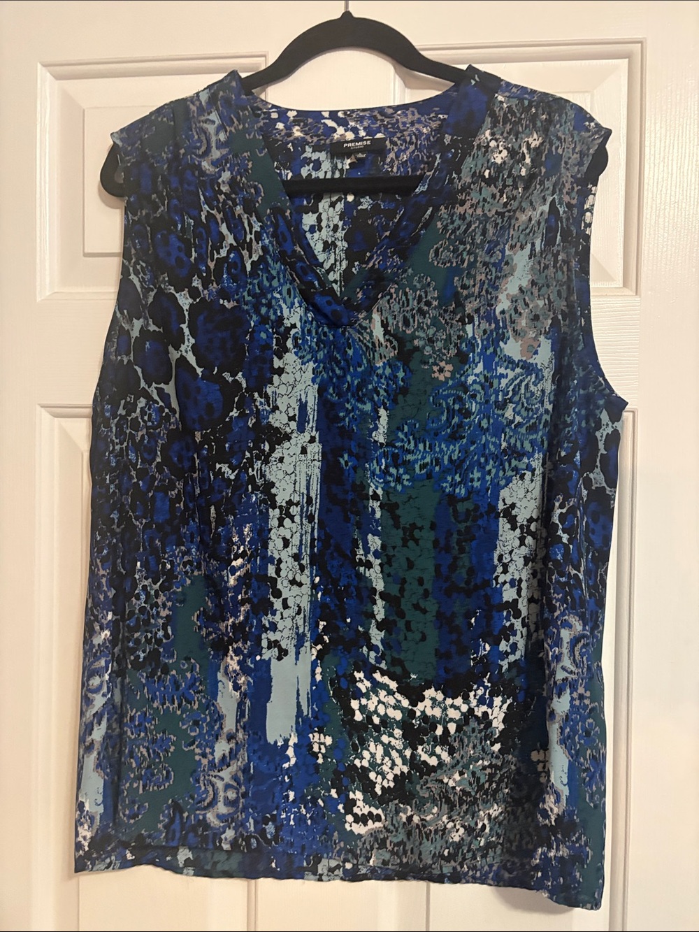 Premise Blue & Teal V-Neck Printed Sleeveless Top